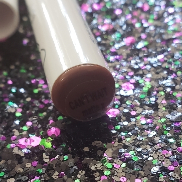 5 for $25 - Lippie stix - Can't wait - Picture 4 of 5